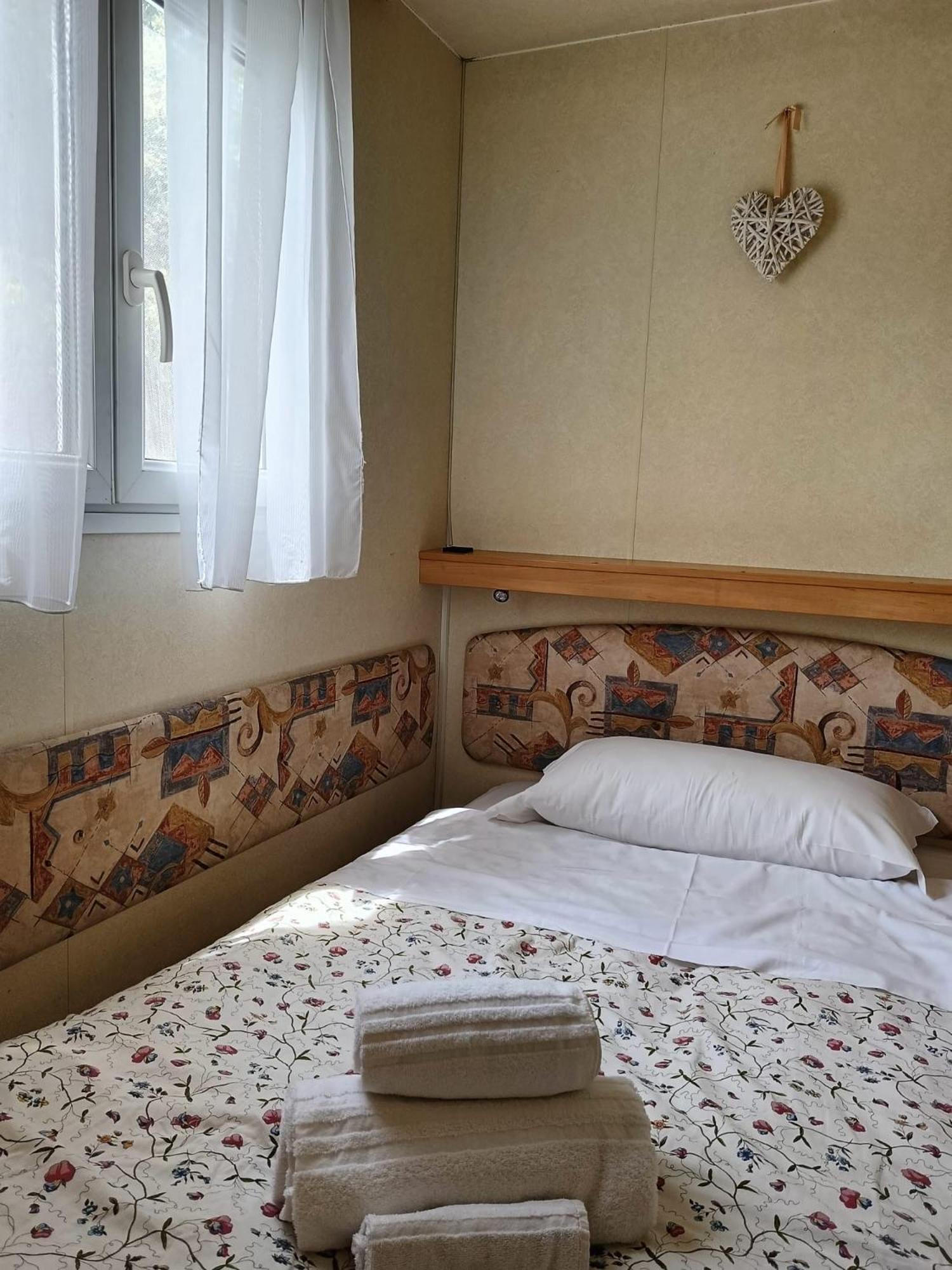 Bed and Breakfast Alice e la sua casa Ca Lino Esterno foto